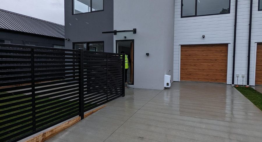  at 15 Castletown, Wallaceville, Upper Hutt, Wellington