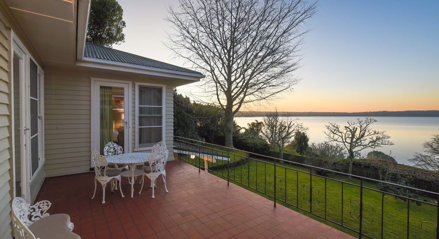  at 18 Vista Place, Kawaha Point, Rotorua