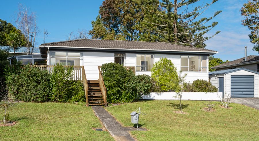  at 3 Terra Nova Street, Glen Eden, Auckland