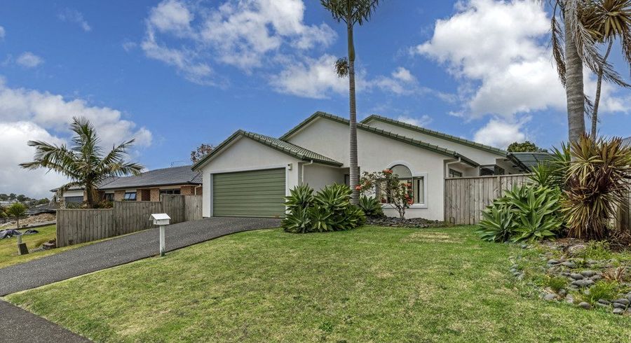  at 6 Reybert Place, Massey, Auckland