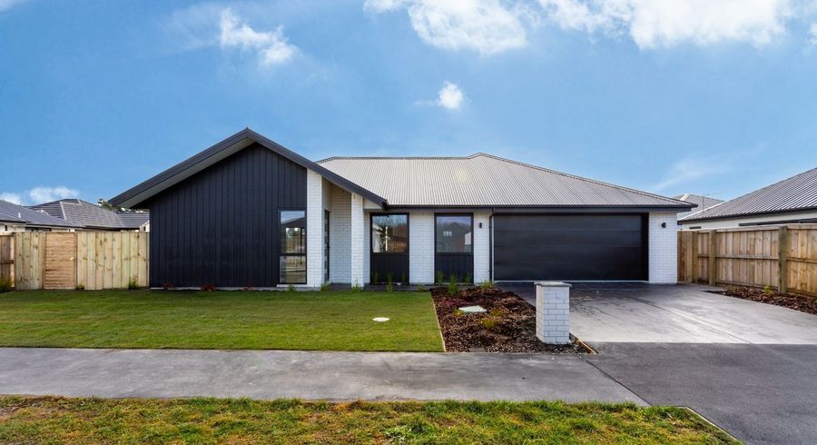  at 15 Millhaven Place, Casebrook, Christchurch City, Canterbury