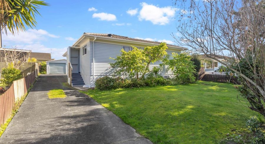  at 3 Frobisher Way, Clendon Park, Manukau City, Auckland