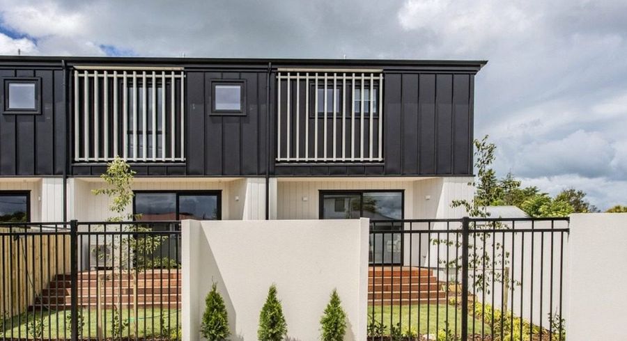  at 2/32 Hammersley Avenue, Shirley, Christchurch City, Canterbury