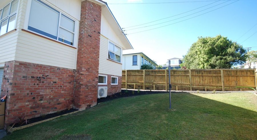  at 5A Morpeth Place, Blockhouse Bay, Auckland