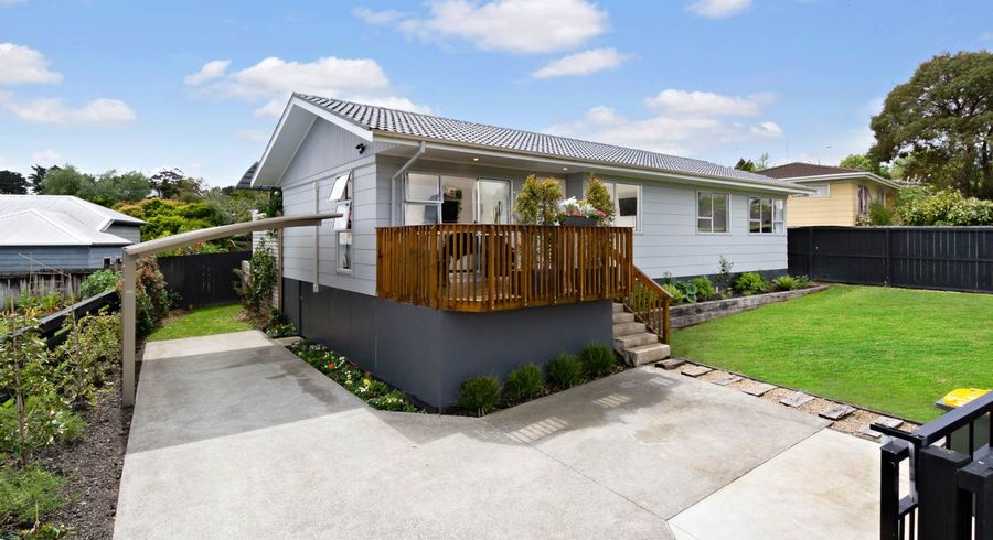  at 138 Moire Road, West Harbour, Auckland