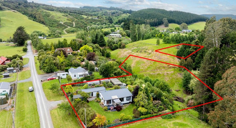  at 31 Lake View Street, Waihola, Clutha, Otago