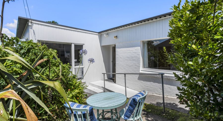  at 85B Te Kawa Road, Greenlane, Auckland