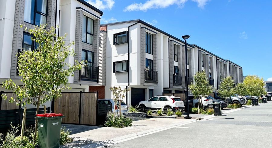 at 29 Falcon Crescent, Hobsonville, Waitakere City, Auckland