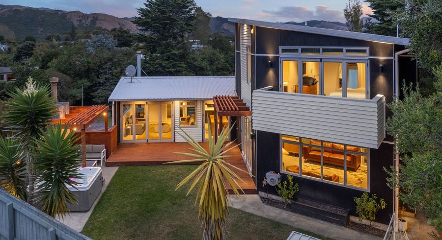  at 8 Tiromoana Road, Raumati South, Paraparaumu