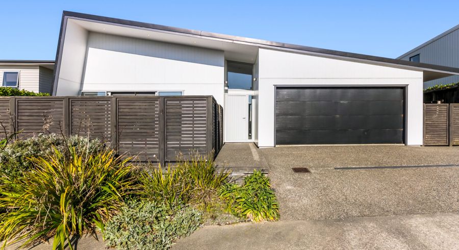  at 44 Woodridge Drive, Woodridge, Wellington, Wellington
