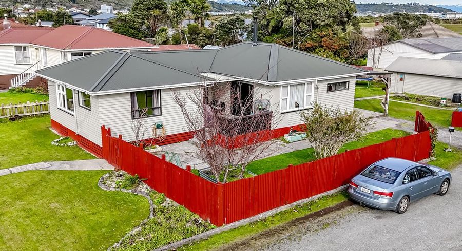  at 12 Peel Street, Cobden, Grey, West Coast