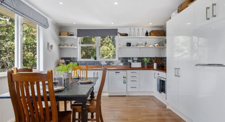  at 374 Sunset Road, Sunnybrook, Rotorua