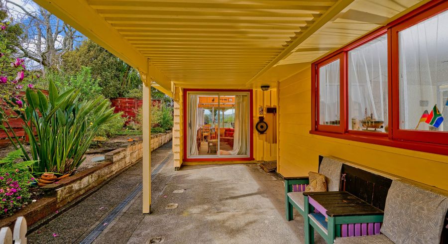  at 772 West Coast Road, Oratia, Auckland