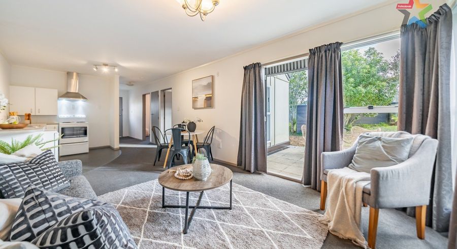  at 6/17 Cedar Street, Maungaraki, Lower Hutt