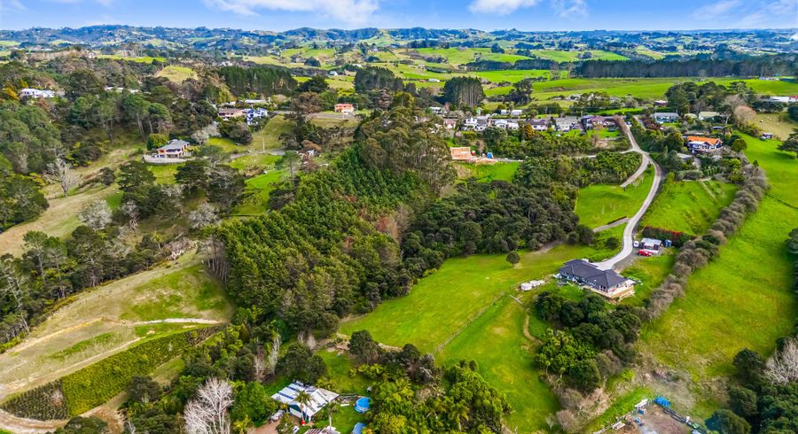  at 91 Sunnyvale Road, Massey, Auckland