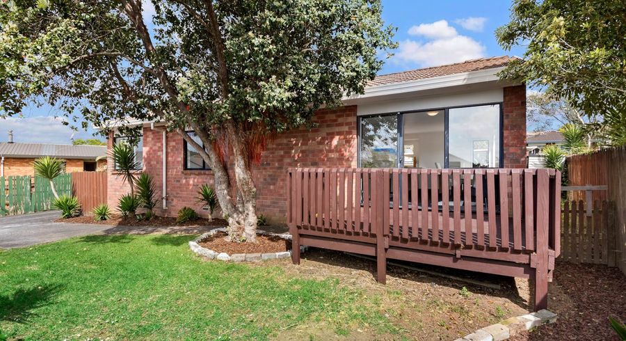  at 1/23 Kopara Place, Clendon Park, Auckland