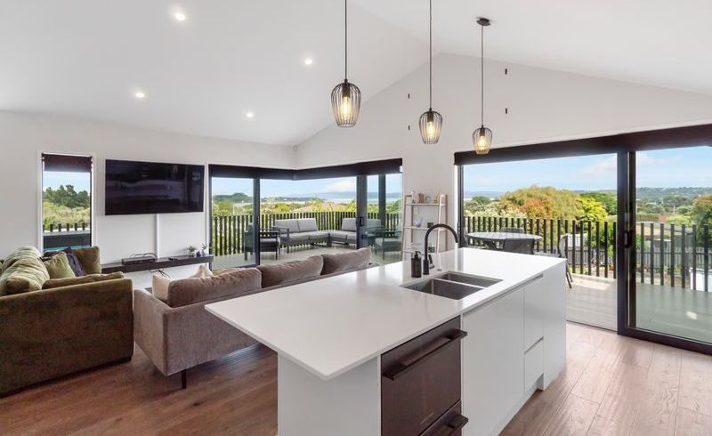  at 4a Pikitea Road, Mangere Bridge, Manukau City, Auckland