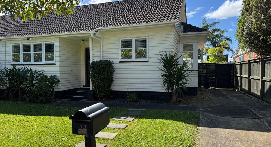  at 33 Humariri Street, Point Chevalier, Auckland City, Auckland