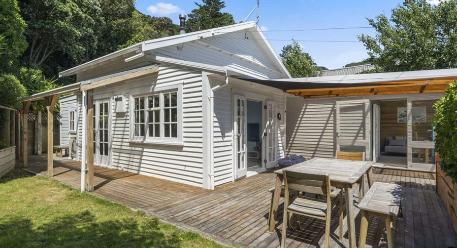  at 247 Muritai Road, Eastbourne, Lower Hutt, Wellington