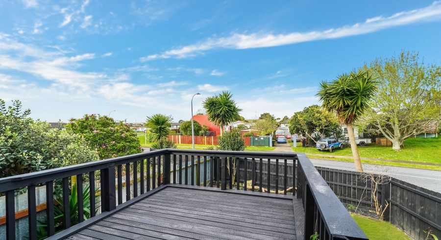  at 4/60 Moncrieff Avenue, Clendon Park, Manukau City, Auckland