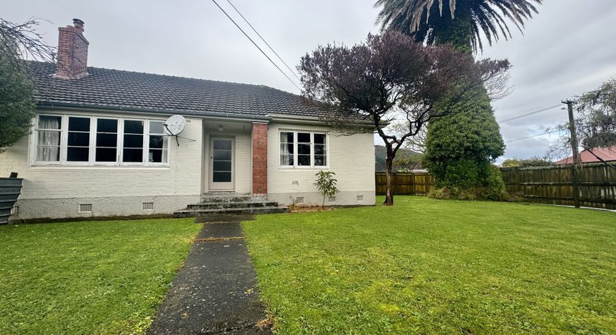  at 111 Cambridge Terrace, Fairfield, Lower Hutt