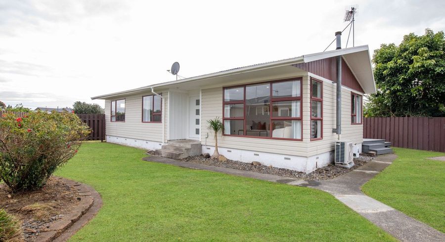  at 13 Katherine Place, Melville, Hamilton, Waikato
