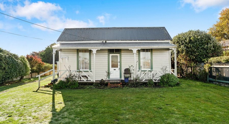 at 27 Dublin Street, Martinborough, Martinborough