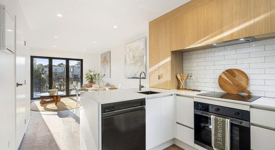  at 8/10 Ngaroma House Drive, Hobsonville, Waitakere City, Auckland