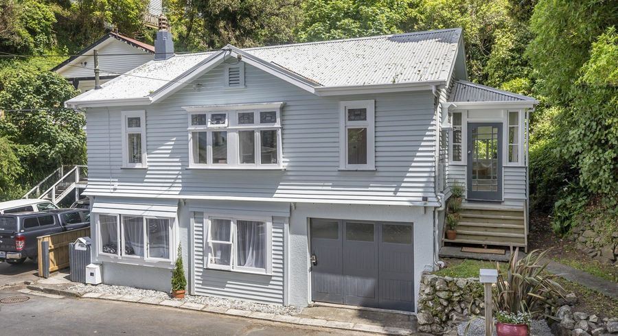  at 23 Laura Avenue, Brooklyn, Wellington, Wellington