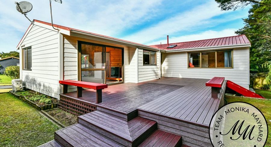  at 7 Hakea Place, Totara Heights, Manukau City, Auckland