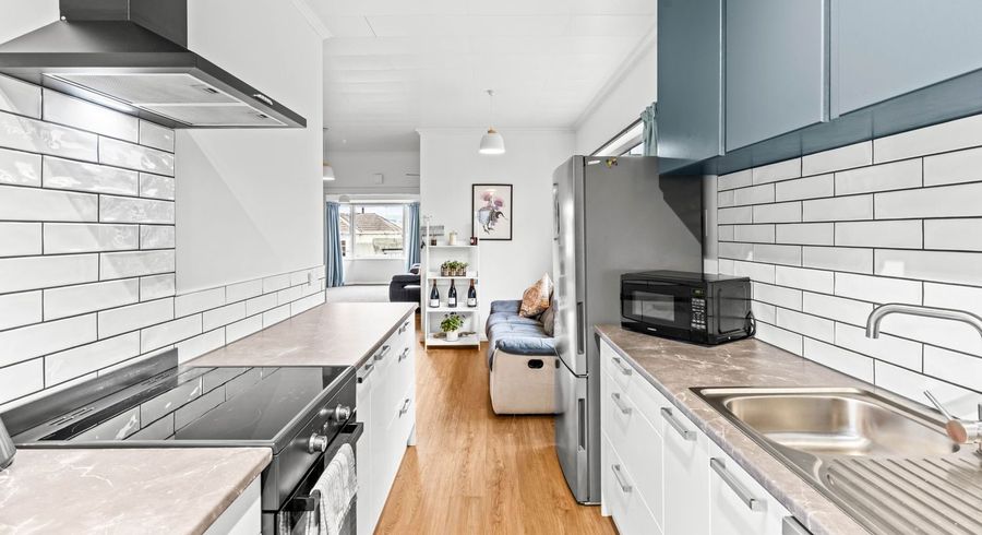  at 394  South Road, Caversham, Dunedin, Otago