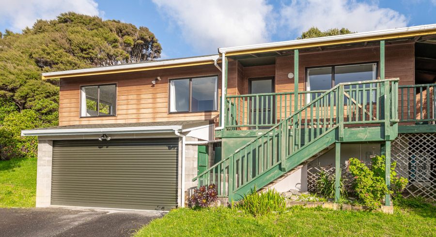  at 22 Albatross Close, Whitby, Porirua, Wellington