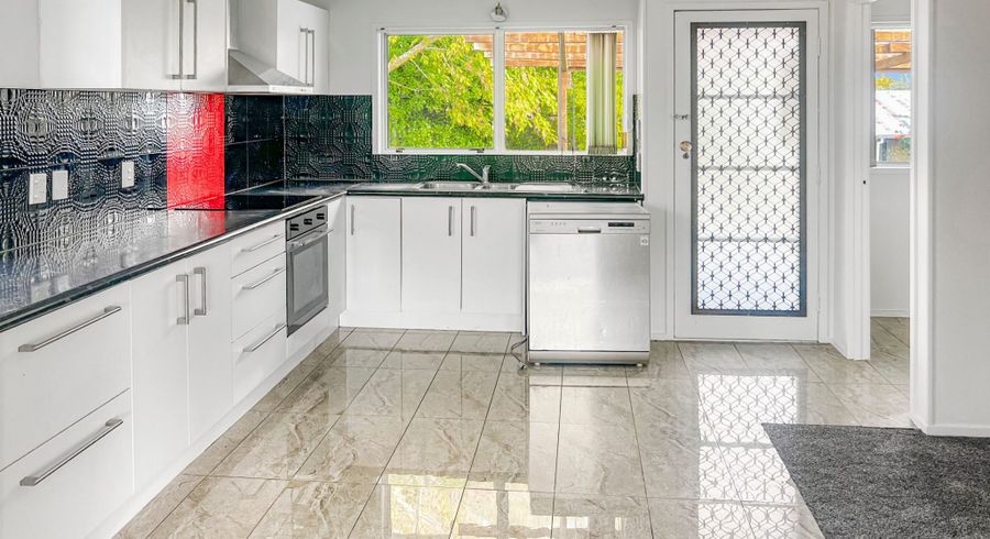  at 51 Alabaster Drive, Papatoetoe, Manukau City, Auckland