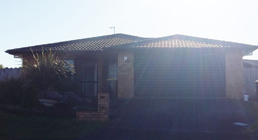  at 24 Newbegin Place, Weymouth, Manukau City, Auckland