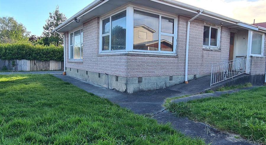  at 1/107 Halswell Road, Hillmorton, Christchurch City, Canterbury