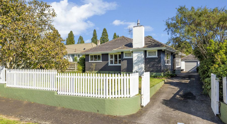  at 29 Plympton Street, Brooklands, New Plymouth, Taranaki