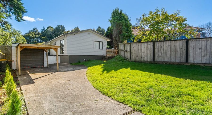  at 11 Peguero Place, Totara Heights, Manukau City, Auckland