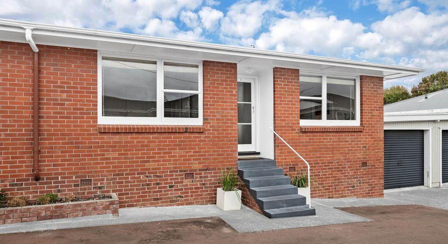  at 1/104 Titirangi Road, New Lynn, Waitakere City, Auckland