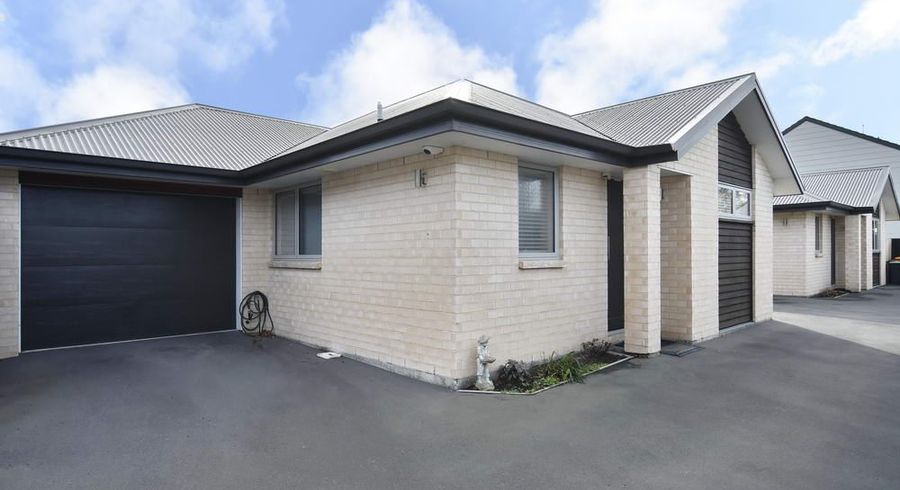  at 2/58 Sylvan Street, Hillmorton, Christchurch