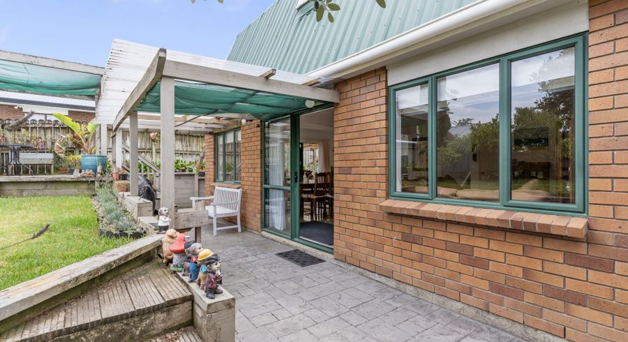  at 1/9 Barcroft Place, Clendon Park, Auckland
