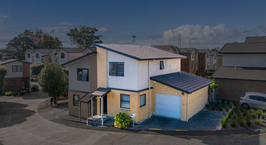  at 15/172 McLeod Road, Te Atatu South, Waitakere City, Auckland