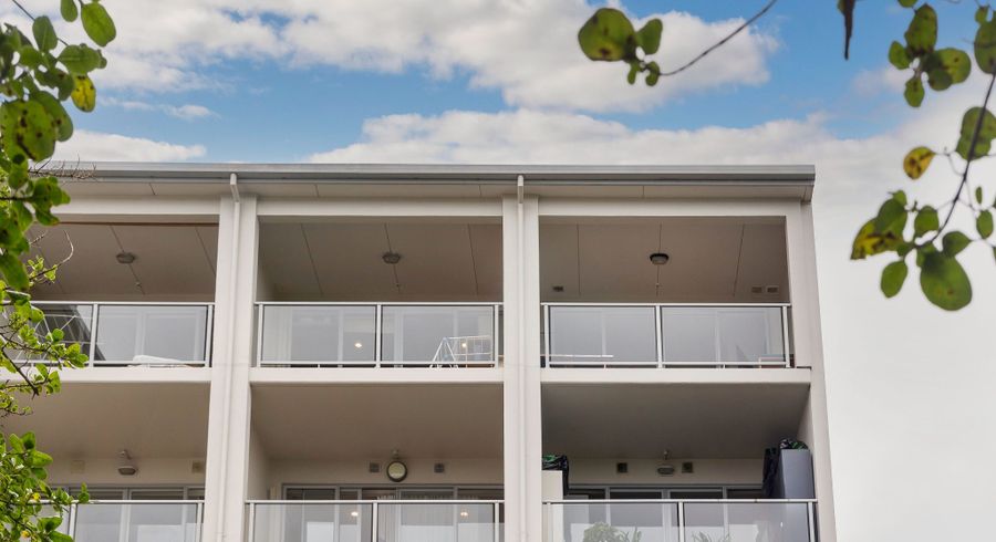  at 301/43 Virginia Avenue East, Eden Terrace, Auckland City, Auckland