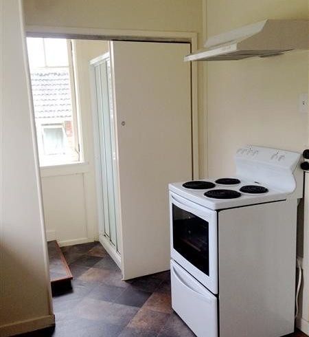  at 2/5 Walsall Street, Avondale, Auckland City, Auckland