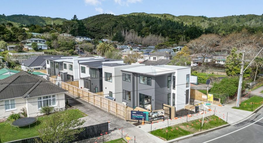  at 2/215 Stokes Valley Road, Stokes Valley, Lower Hutt, Wellington