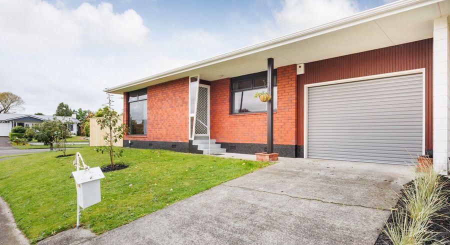  at 5 Mudgway Place, Awapuni, Palmerston North, Manawatu / Whanganui