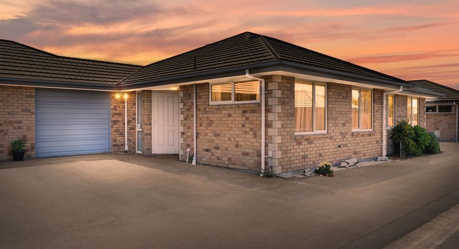 at 10/446 Ferry Road, Woolston, Christchurch