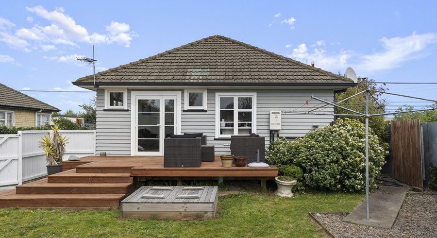  at 6 Roberts Road, Hei Hei, Christchurch