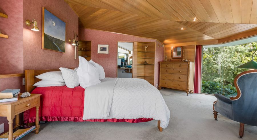  at 214 Rangatira Road, Beach Haven, North Shore City, Auckland