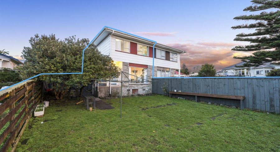  at 2/43 Rimu Street, New Lynn, Waitakere City, Auckland