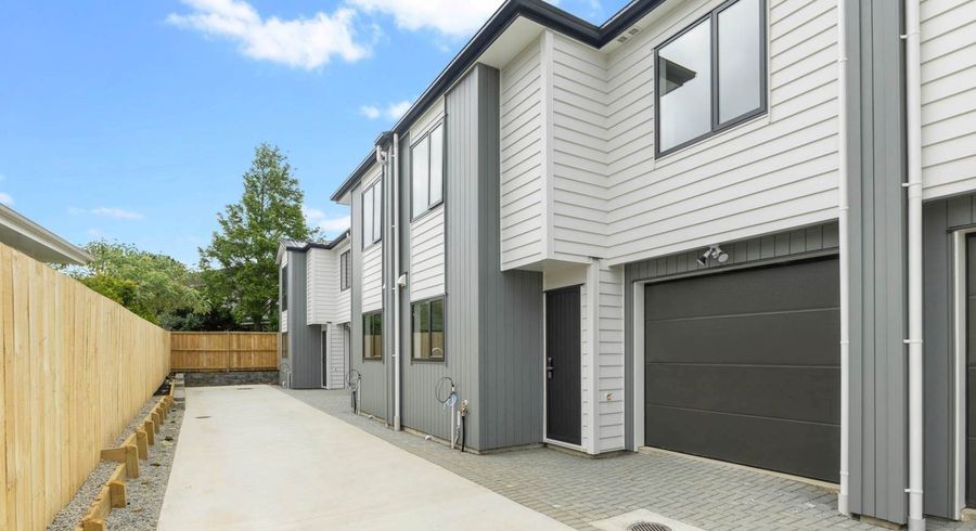  at 13C Southview Place, Wattle Downs, Manukau City, Auckland